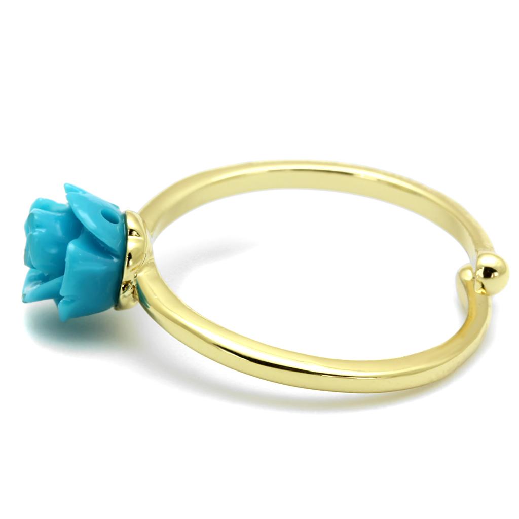 LO4060 Flash Gold Brass Ring featuring a Sea Blue Synthetic Stone, showcasing its elegant design and vibrant color.
