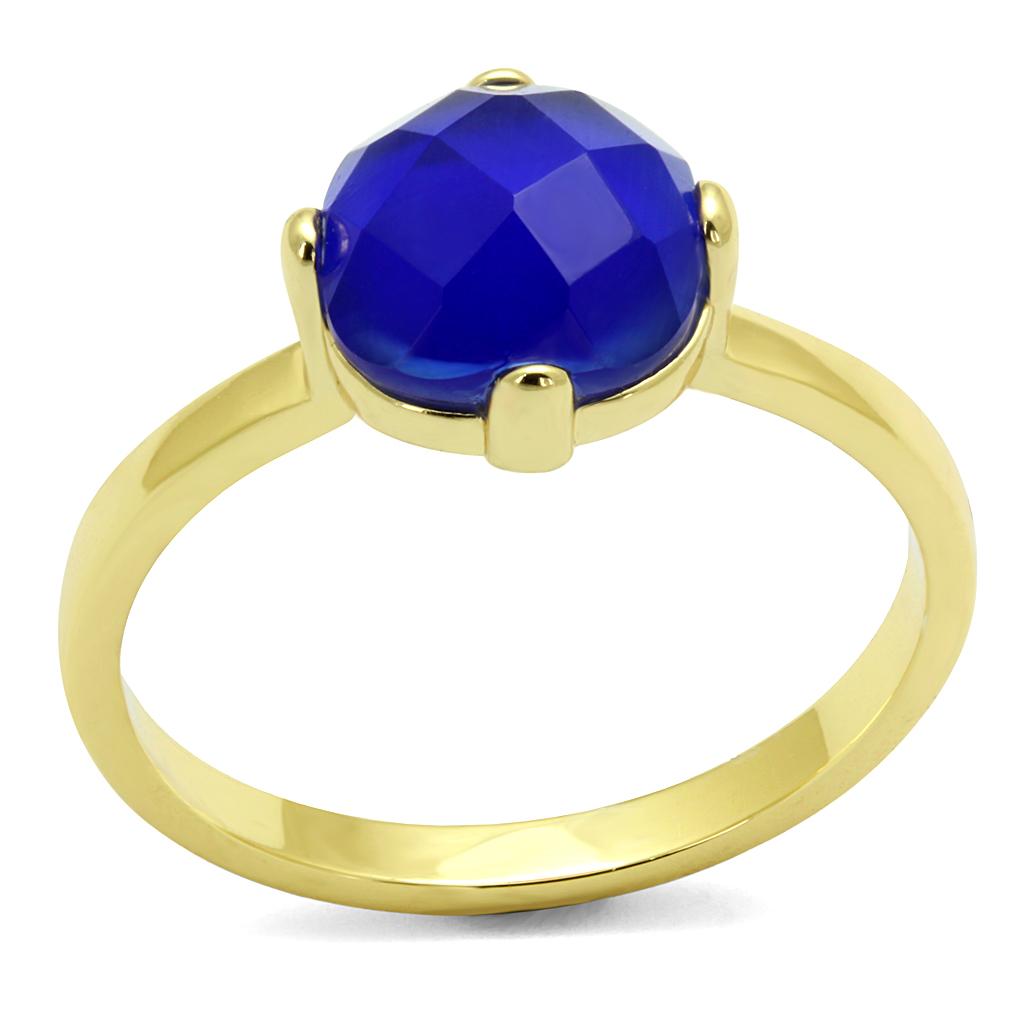 LO4072 Flash Gold Brass Ring featuring a synthetic Cat Eye gemstone in vibrant sapphire color, elegantly designed for stylish wear.