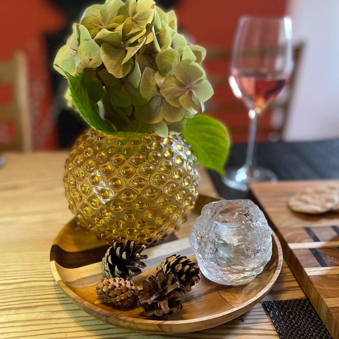 Premium Upcycled End Grain Wooden Serving Plate showcasing unique patterns and rich wood grain, handcrafted from reclaimed hardwoods.