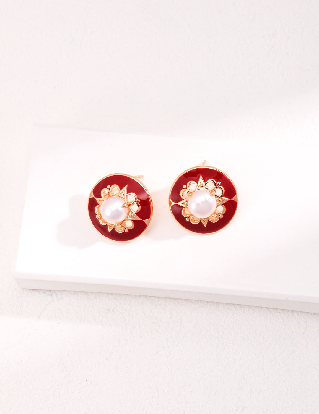 Elegant Red Round Classic Drip Glaze Pearl Stud Earrings featuring natural pearls and sterling silver, perfect for any occasion.