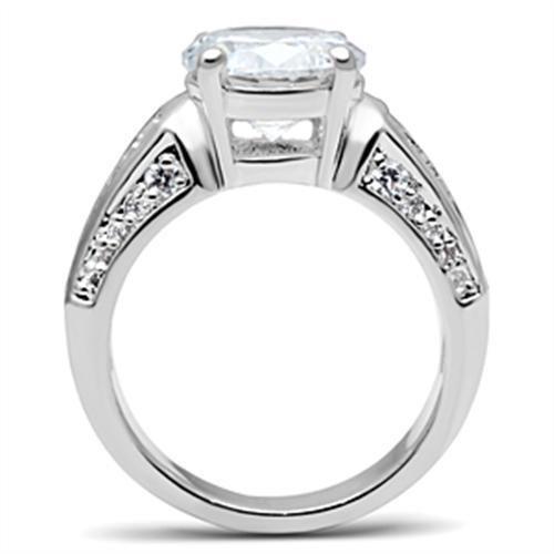 SS031 Silver 925 Sterling Silver Ring featuring a clear AAA Grade CZ stone, showcasing elegance and craftsmanship.