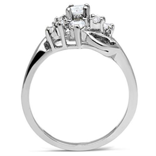 SS032 Silver 925 Sterling Silver Ring featuring a clear AAA Grade CZ stone, showcasing elegance and quality craftsmanship.