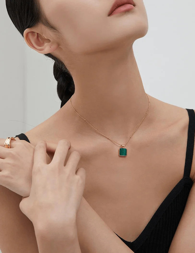 Satellite Chain Square Malachite Pendant Necklace featuring a natural malachite stone pendant on a gold vermeil chain.