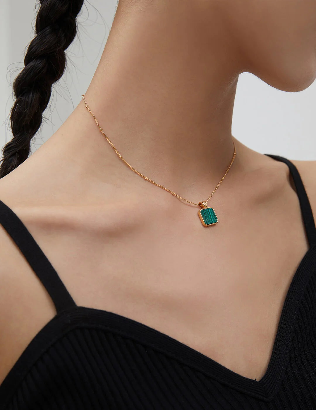 Satellite Chain Square Malachite Pendant Necklace featuring a natural malachite stone pendant on a gold vermeil chain.