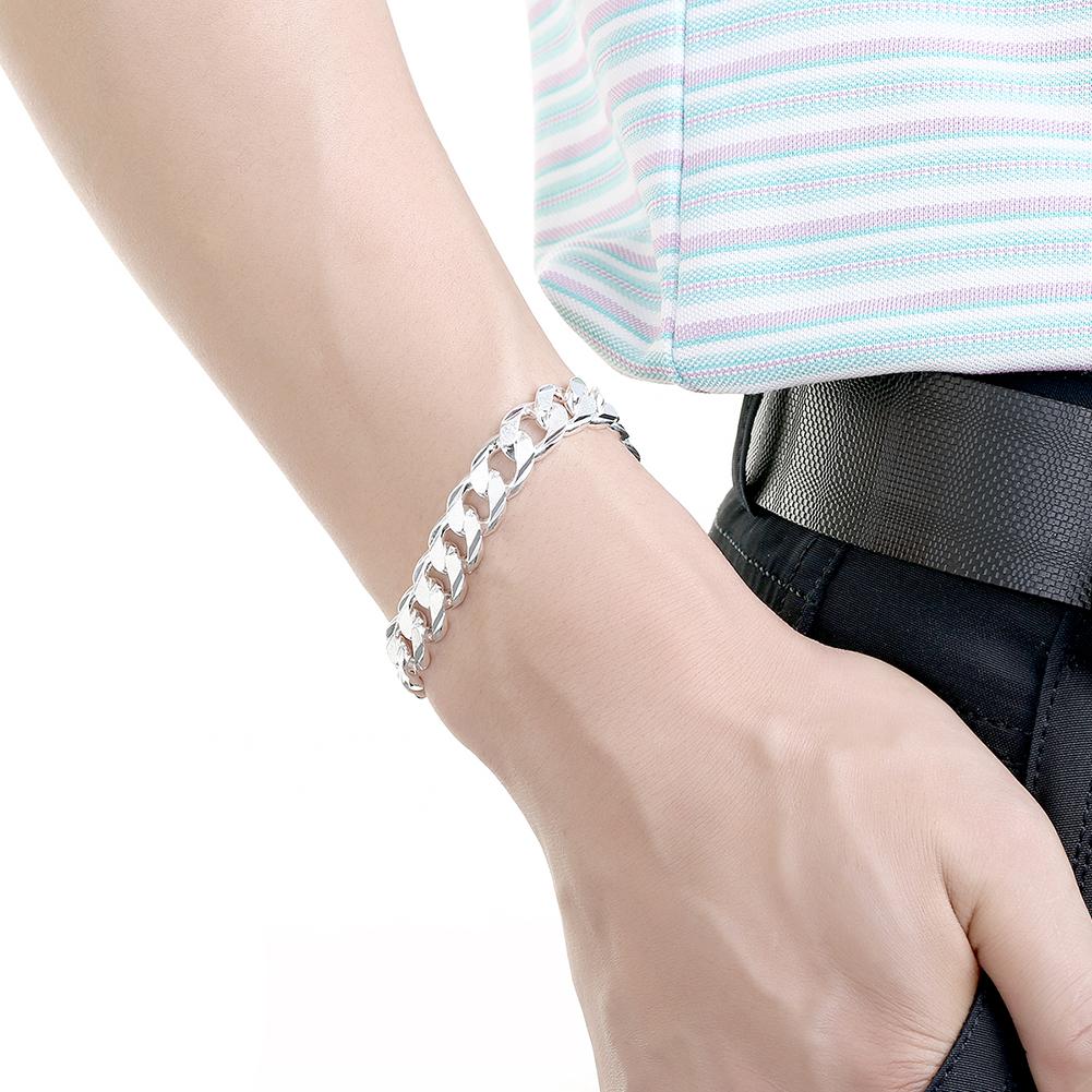 Silver plated unisex curb chain bracelet with toggle clasp, showcasing Italian design and elegant finish.