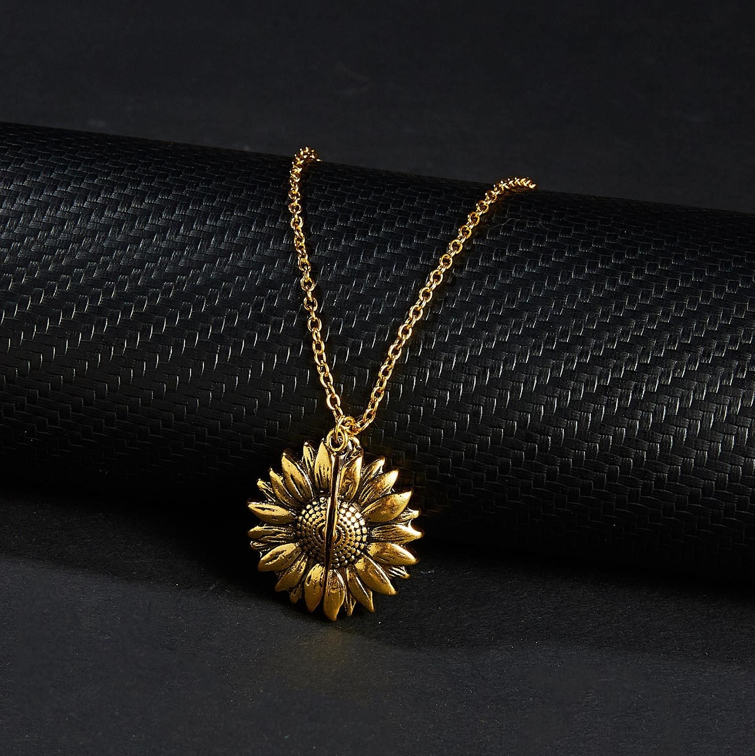 Open Sunflower Pendant Necklace in 14K Gold Plating with link chain and lobster clasp, featuring a beautiful sunflower design.