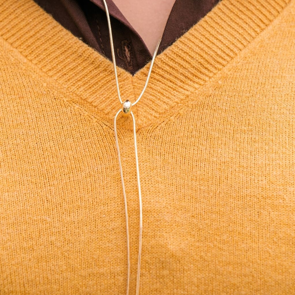 Stainless Silver Bow Knot Sliding Bead Snake Chain Choker, adjustable length, featuring a minimalistic design and crafted from 925 sterling silver.