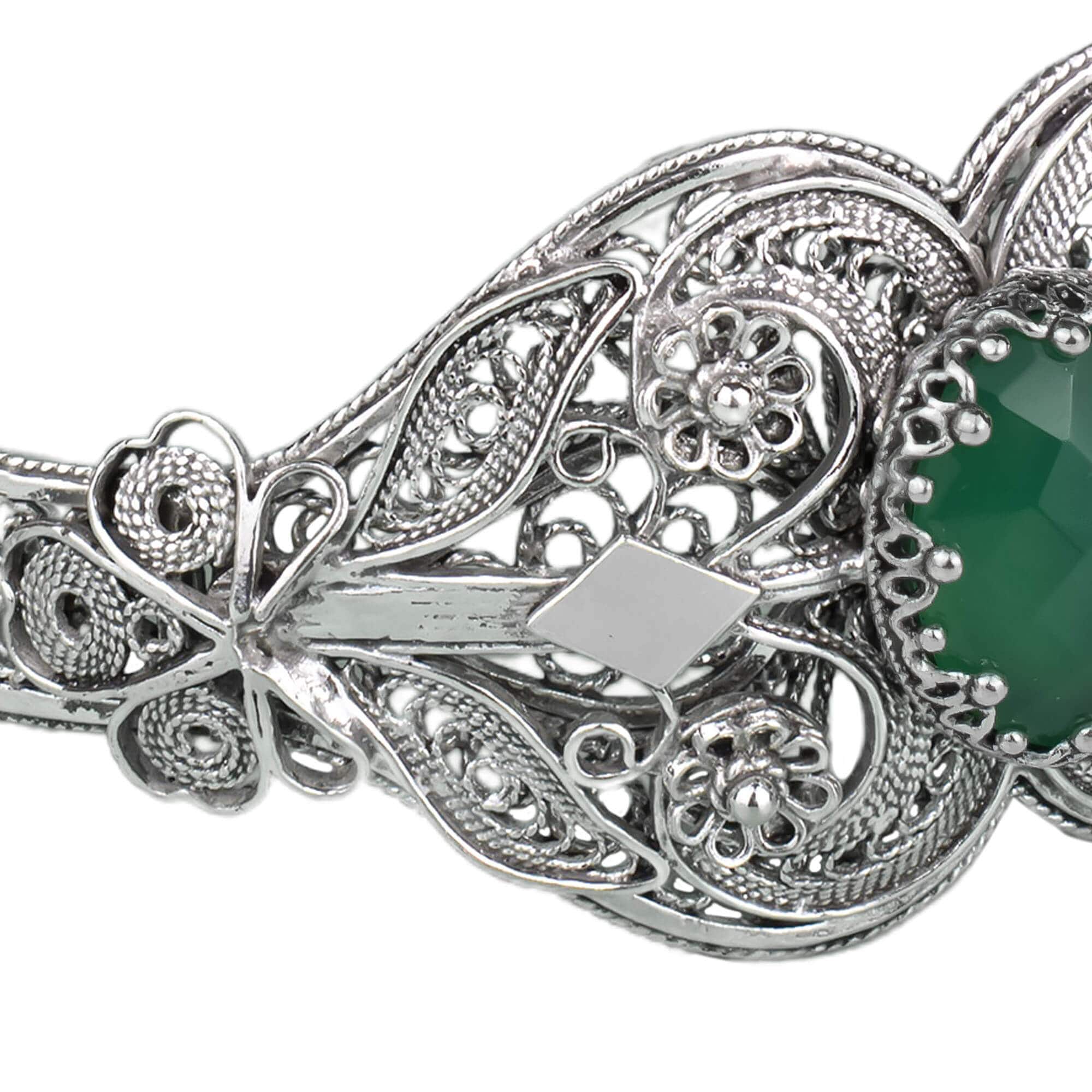 Sterling Silver Filigree Art Cuff Bracelet featuring a 12 ct Green Agate Gemstone, showcasing intricate metalwork and elegant design.