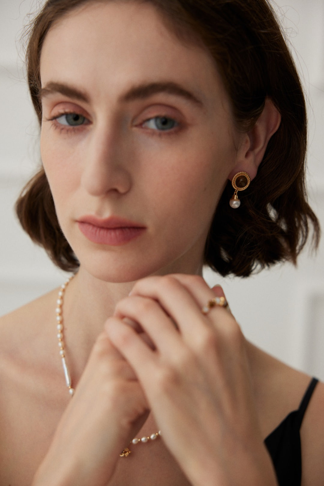 Vintage elegance Tiger's Eye and Pearl Pendant Earrings crafted from 925 silver, featuring a unique design with warm hues and natural pearls.