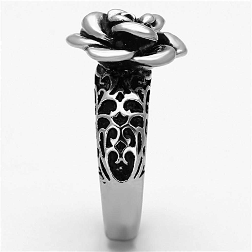 TK1217 High Polished Stainless Steel Ring featuring a jet black epoxy center stone, showcasing a sleek and elegant design.