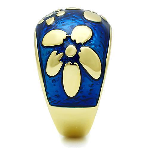 TK1399 IP Gold Stainless Steel Ring featuring a vibrant Capri Blue epoxy stone, showcasing its elegant design and durable material.