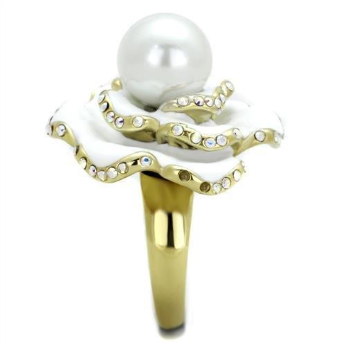 TK1847 IP Gold Stainless Steel Ring featuring a white synthetic pearl centerpiece, showcasing elegance and durability.
