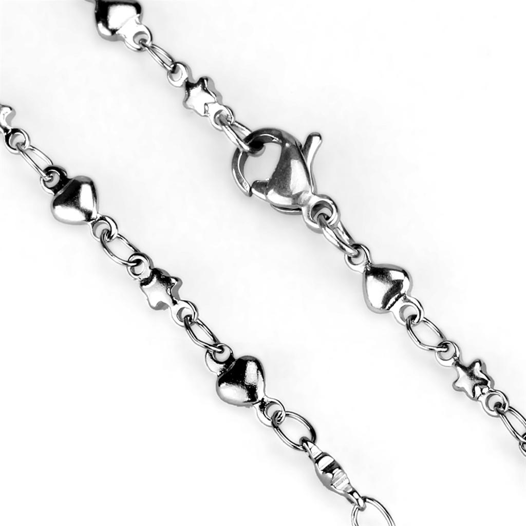High polished stainless steel chain, sleek and durable design, perfect for various styles.