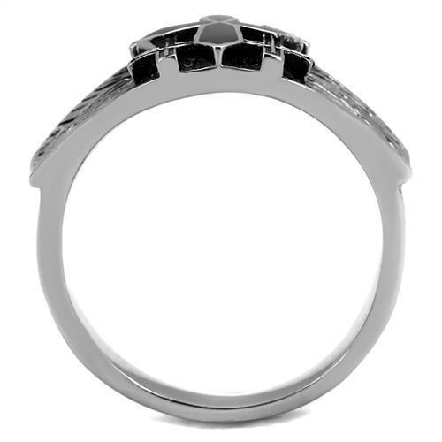 TK2505 High Polished Stainless Steel Ring featuring a jet black epoxy stone, showcasing its elegant design and shiny finish.