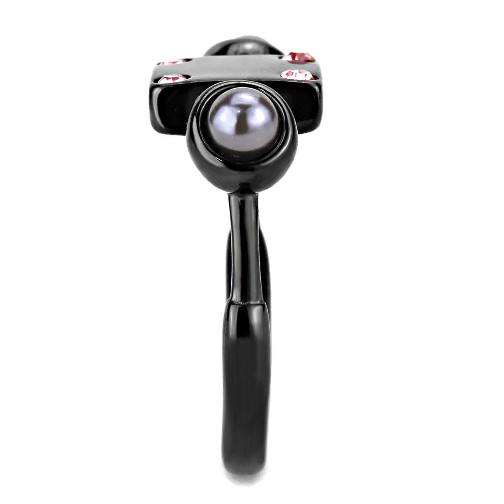 TK3513 IP Light Black Stainless Steel Ring featuring a gray synthetic pearl centerpiece, showcasing a modern and elegant design.