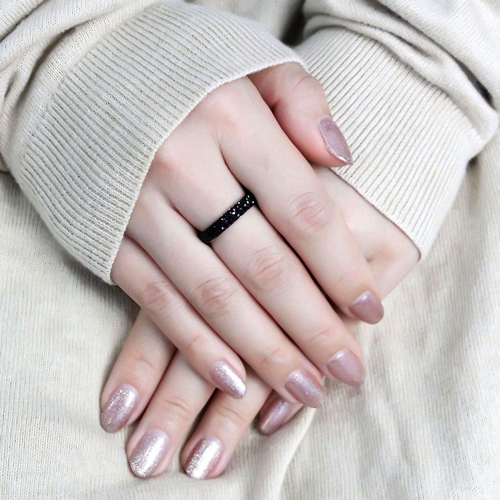 TK3534 High Polished Stainless Steel Ring featuring a jet crystal centerpiece, showcasing its elegant design and shiny finish.