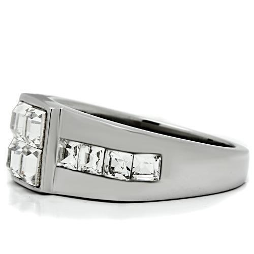 TK487 High Polished Stainless Steel Ring with clear Top Grade Crystal centerpiece, showcasing its elegant design and shiny finish.