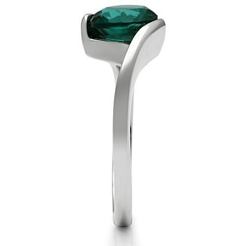 TK523 High Polished Stainless Steel Ring featuring a blue zircon synthetic stone, showcasing a sleek and modern design.
