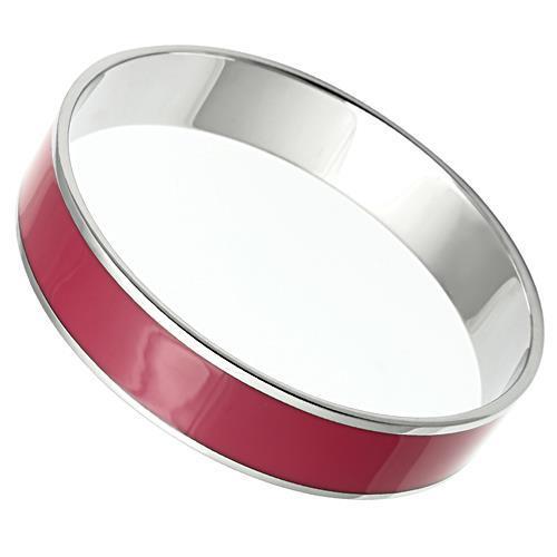 TK530 High Polished Stainless Steel Bangle featuring a vibrant Siam epoxy stone, showcasing its elegant design and shiny finish.