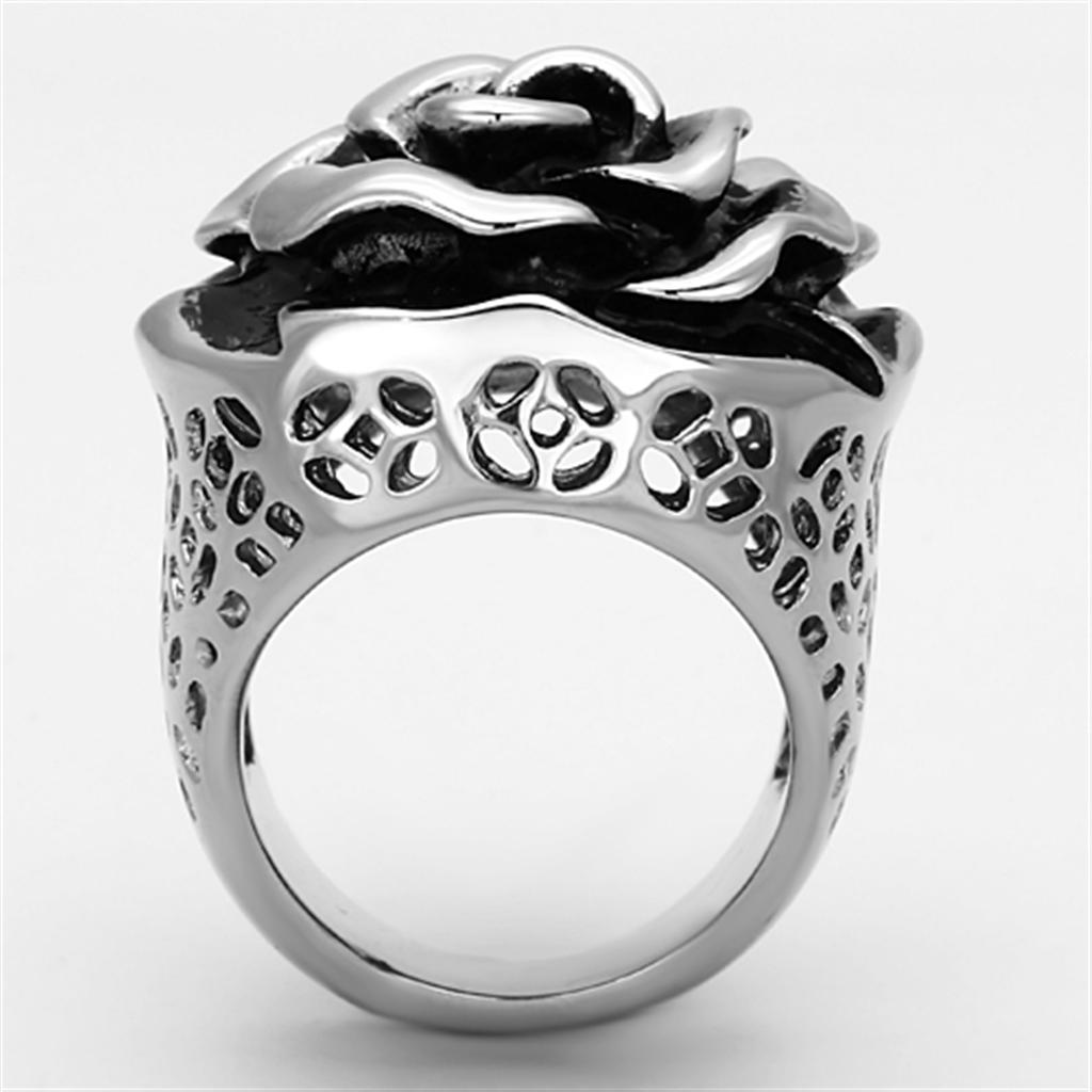 TK922 High Polished Stainless Steel Ring featuring a Jet Epoxy center stone, showcasing its elegant design and shiny finish.