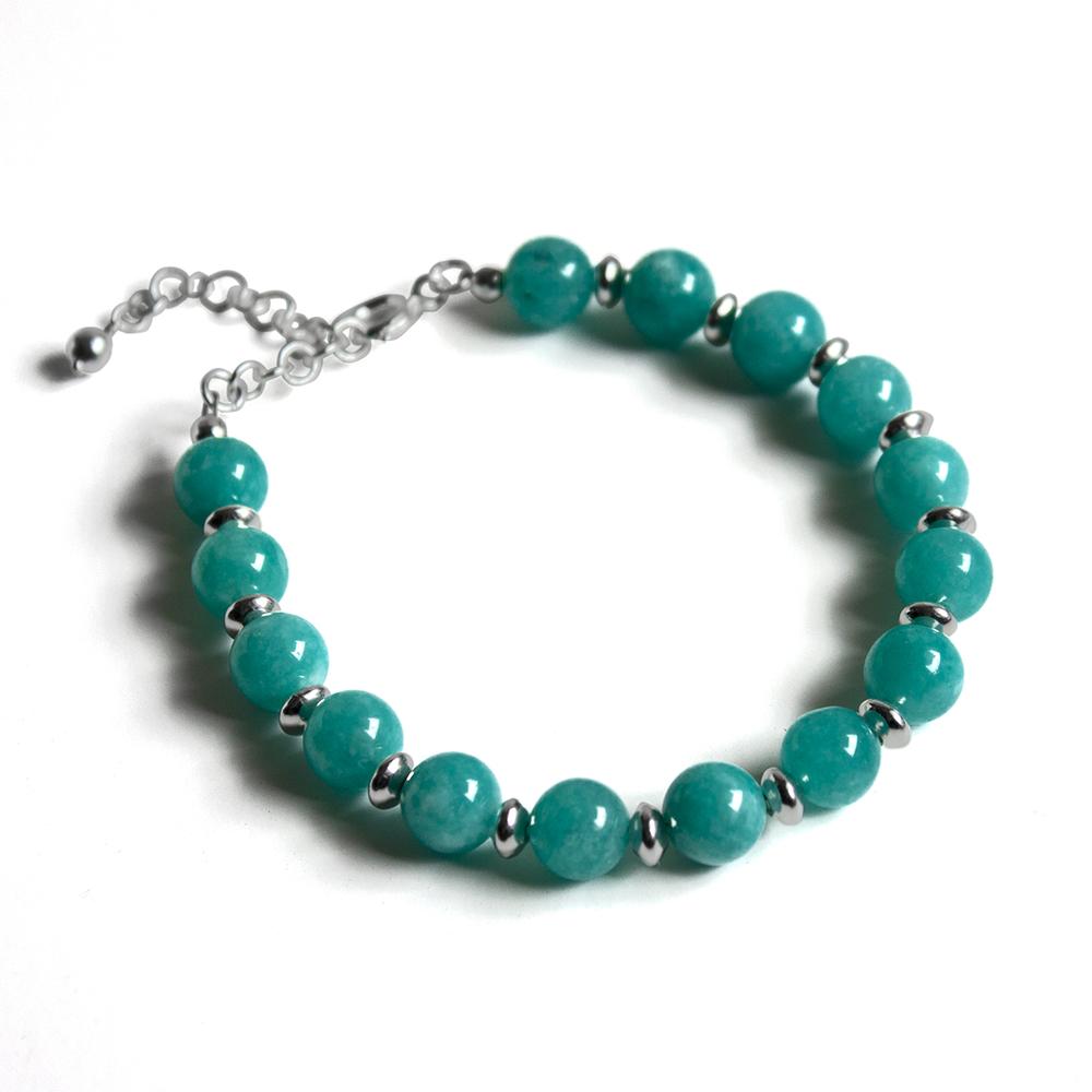 A handcrafted turquoise jade and silver bead chain bracelet, featuring 8mm turquoise jade gemstones and a secure chain closure.
