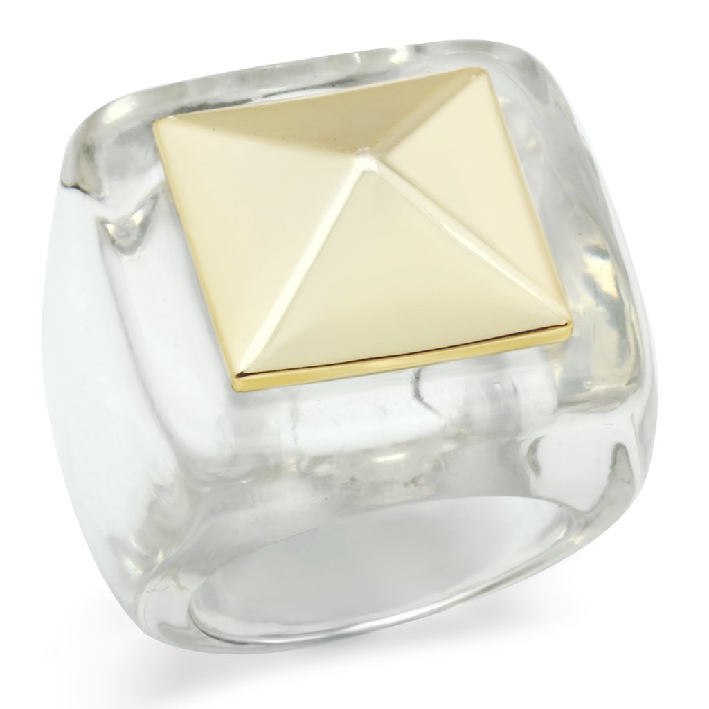 VL015 Gold Brass Ring featuring a clear synthetic stone, elegantly designed for stylish wear.