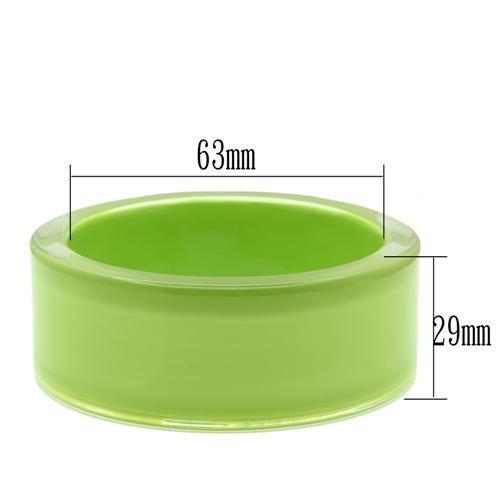 VL041 Resin Bangle featuring a vibrant synthetic peridot stone, elegantly designed for stylish wear.