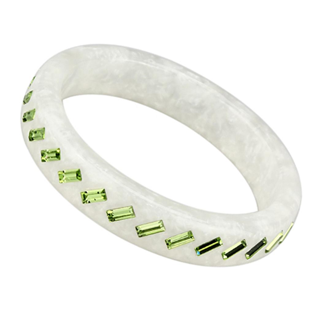 VL093 Resin Bangle featuring Top Grade Crystal in vibrant Peridot color, showcasing its elegant design and craftsmanship.
