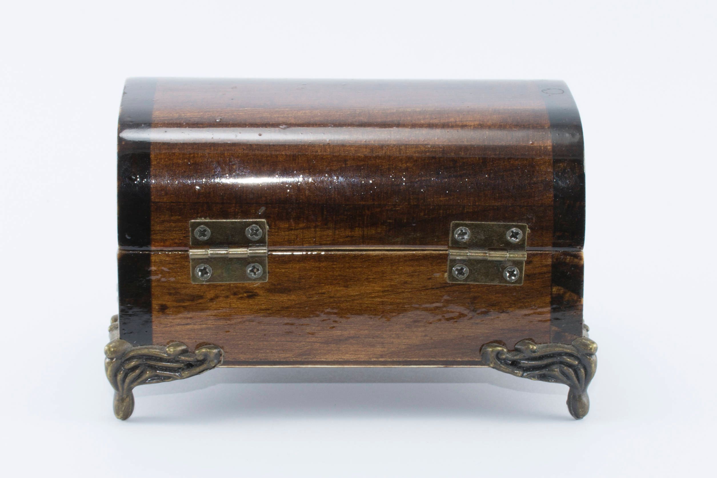 Personalized wooden recipe box with elegant design, perfect for storing recipes and jewelry.