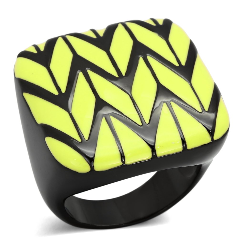 Square ring with yellow pattern