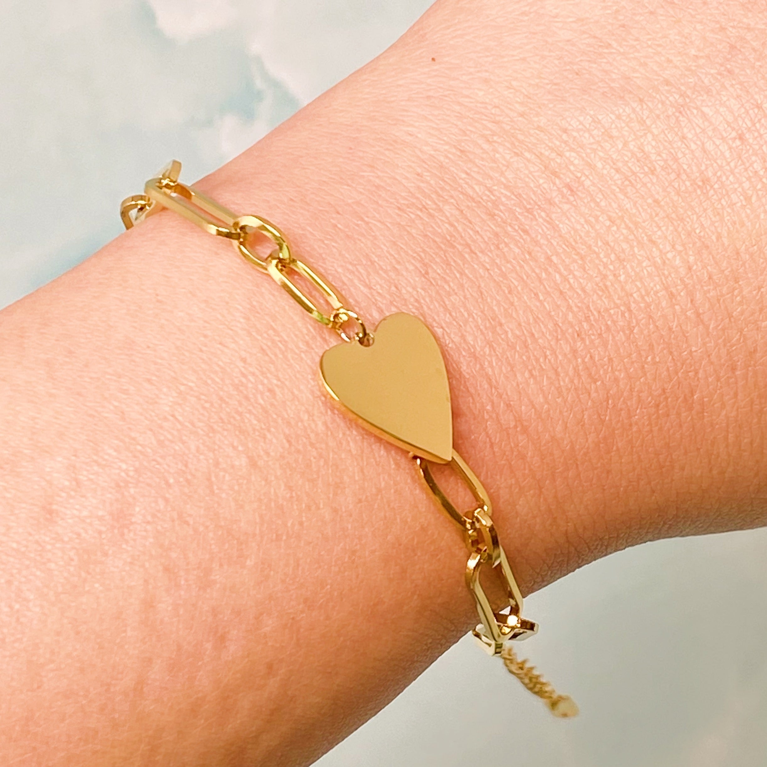 You Are My Side Heart Bracelet featuring a sleek link chain and heart-shaped charm, crafted from gold plated stainless steel.
