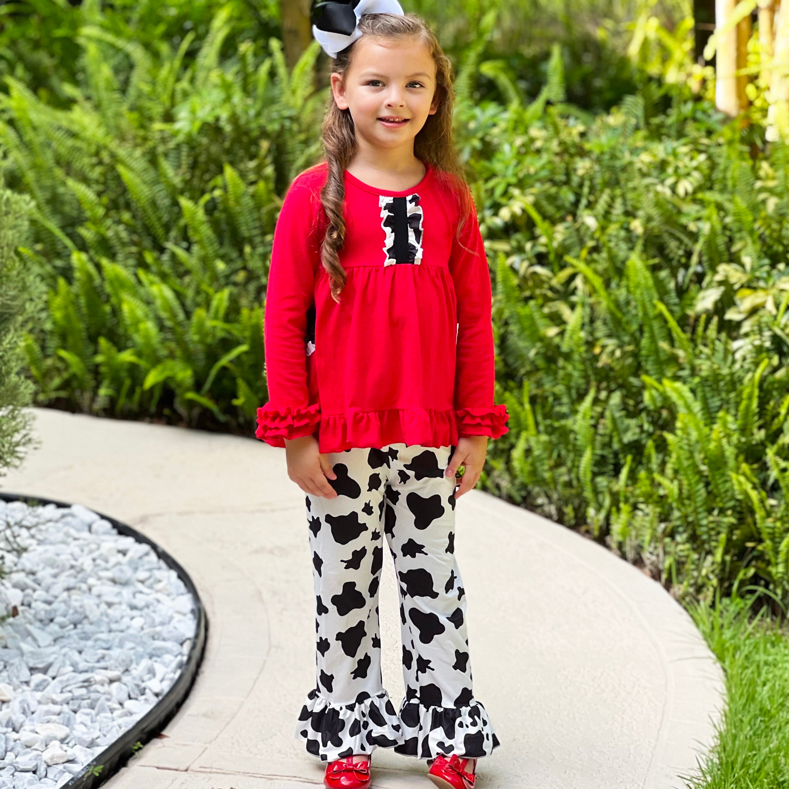 AL Limited Little Big Girls Boutique Cowgirl outfit featuring a red long sleeve top with cow printed pockets and ruffle pants, perfect for parties.