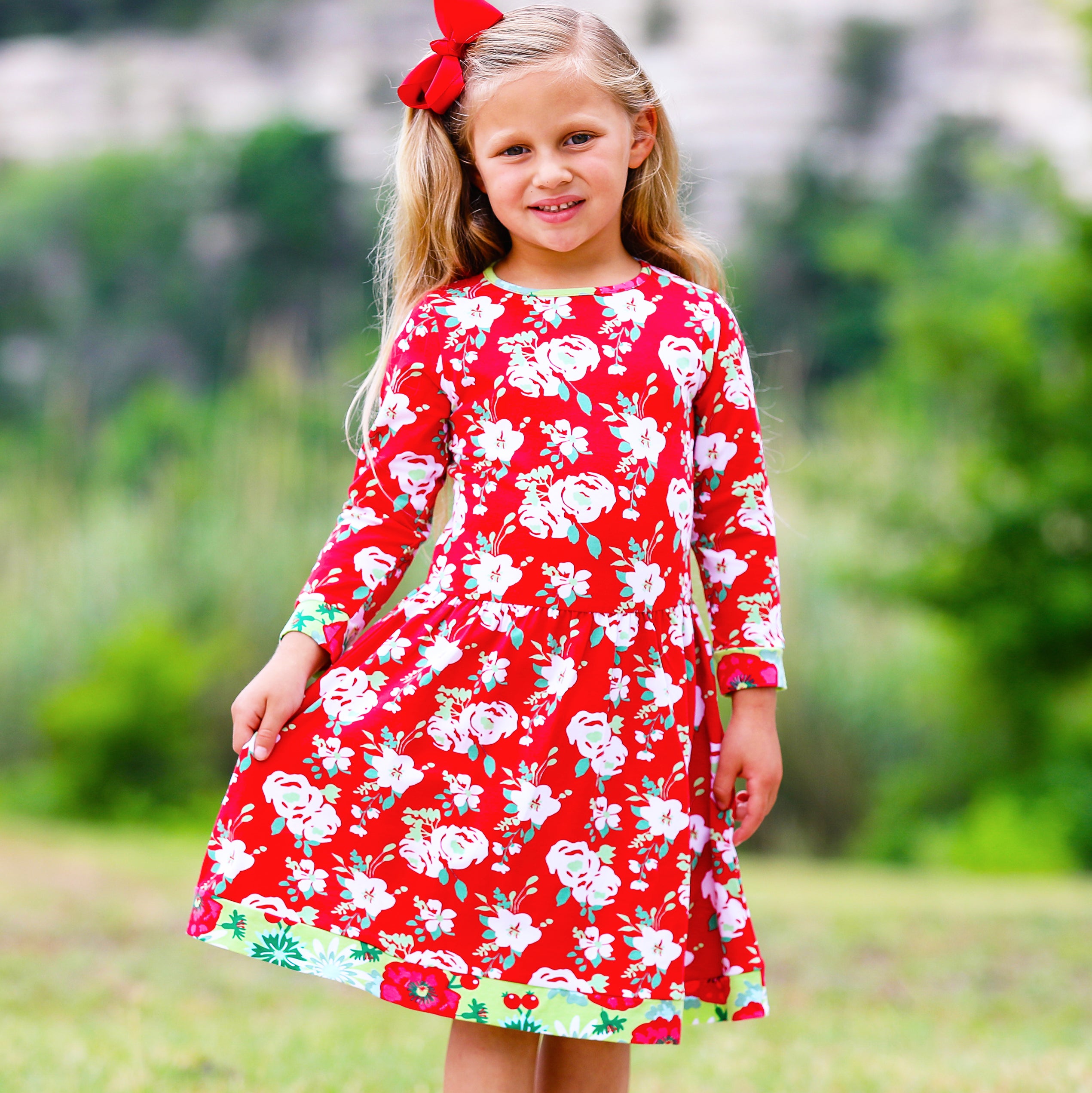 AnnLoren Girls Boutique Christmas Floral Long Sleeve Cotton Party Dress featuring red and green floral print with coordinating trim.