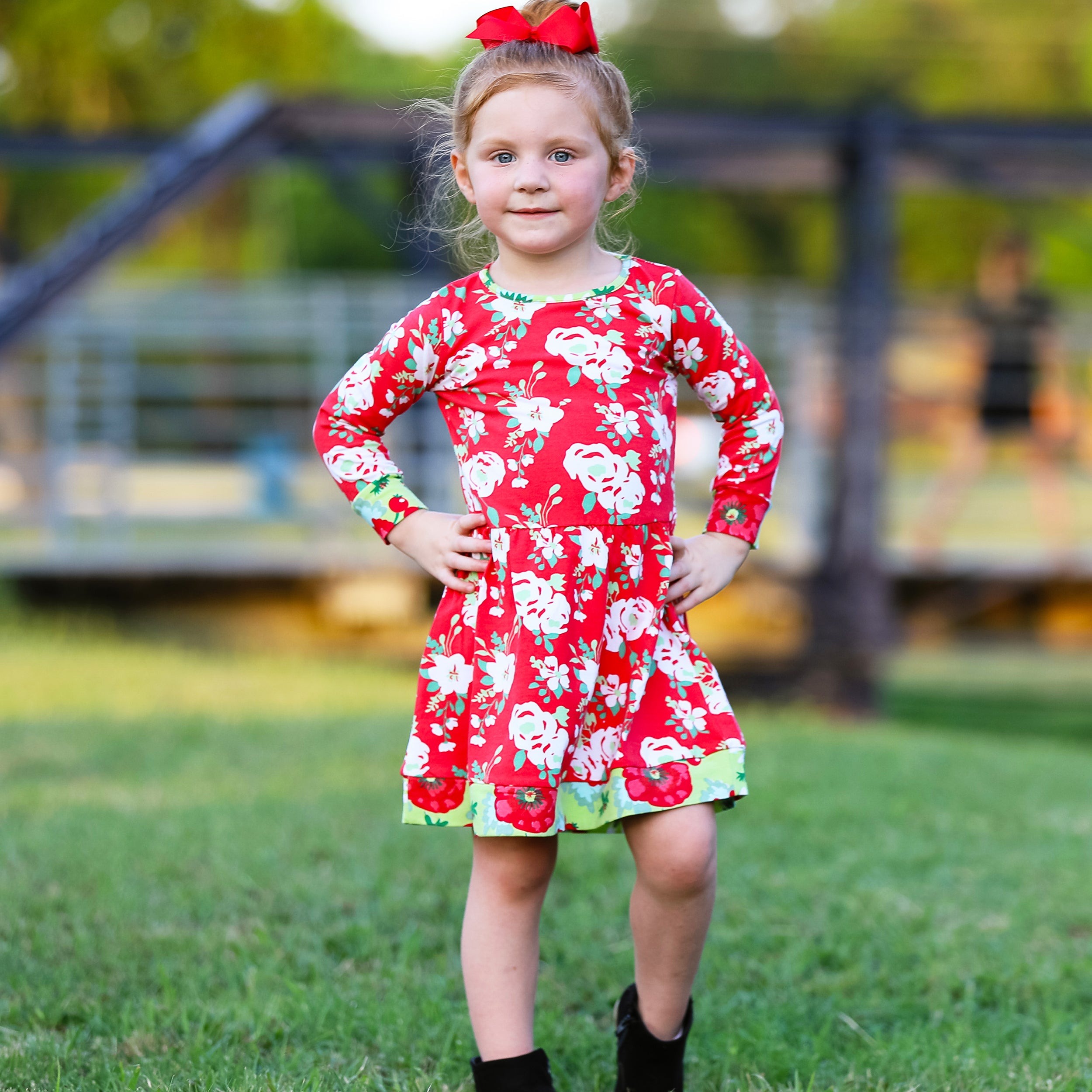 AnnLoren Girls Boutique Christmas Floral Long Sleeve Cotton Party Dress featuring red and green floral print with coordinating trim.