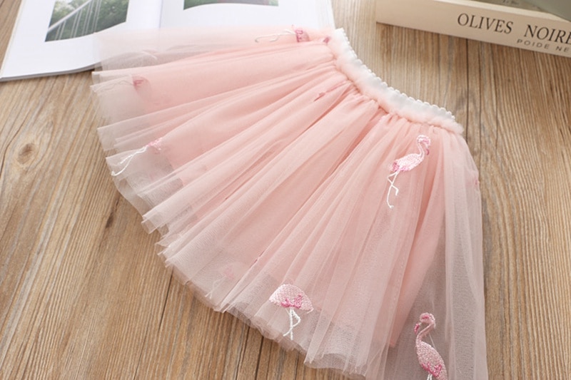Pink tulle skirt with flamingos