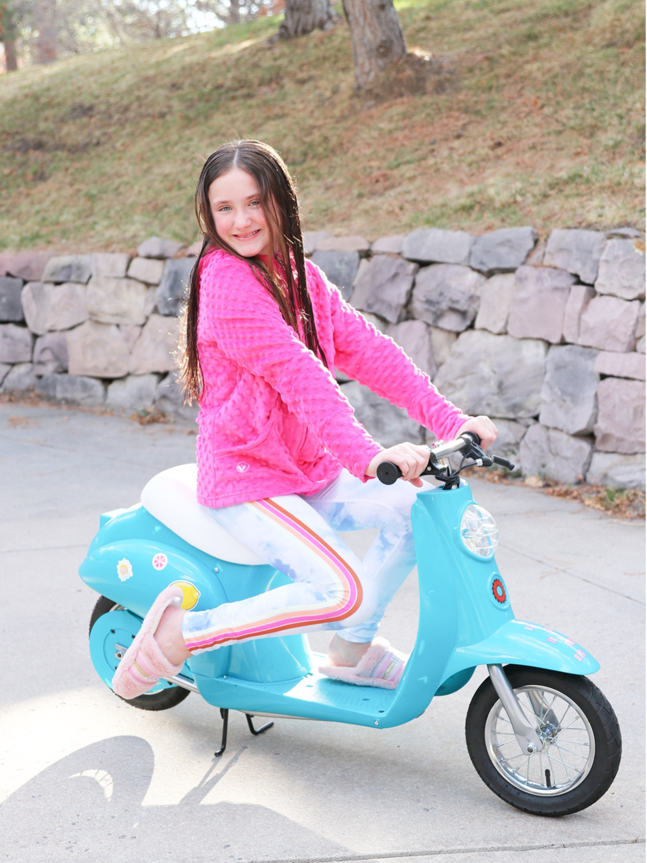 GIRLS HIGH-RISE ACTIVE LEGGINGS - LENNY by Limeapple featuring a vibrant tie-dye print and a comfortable high-waisted design.