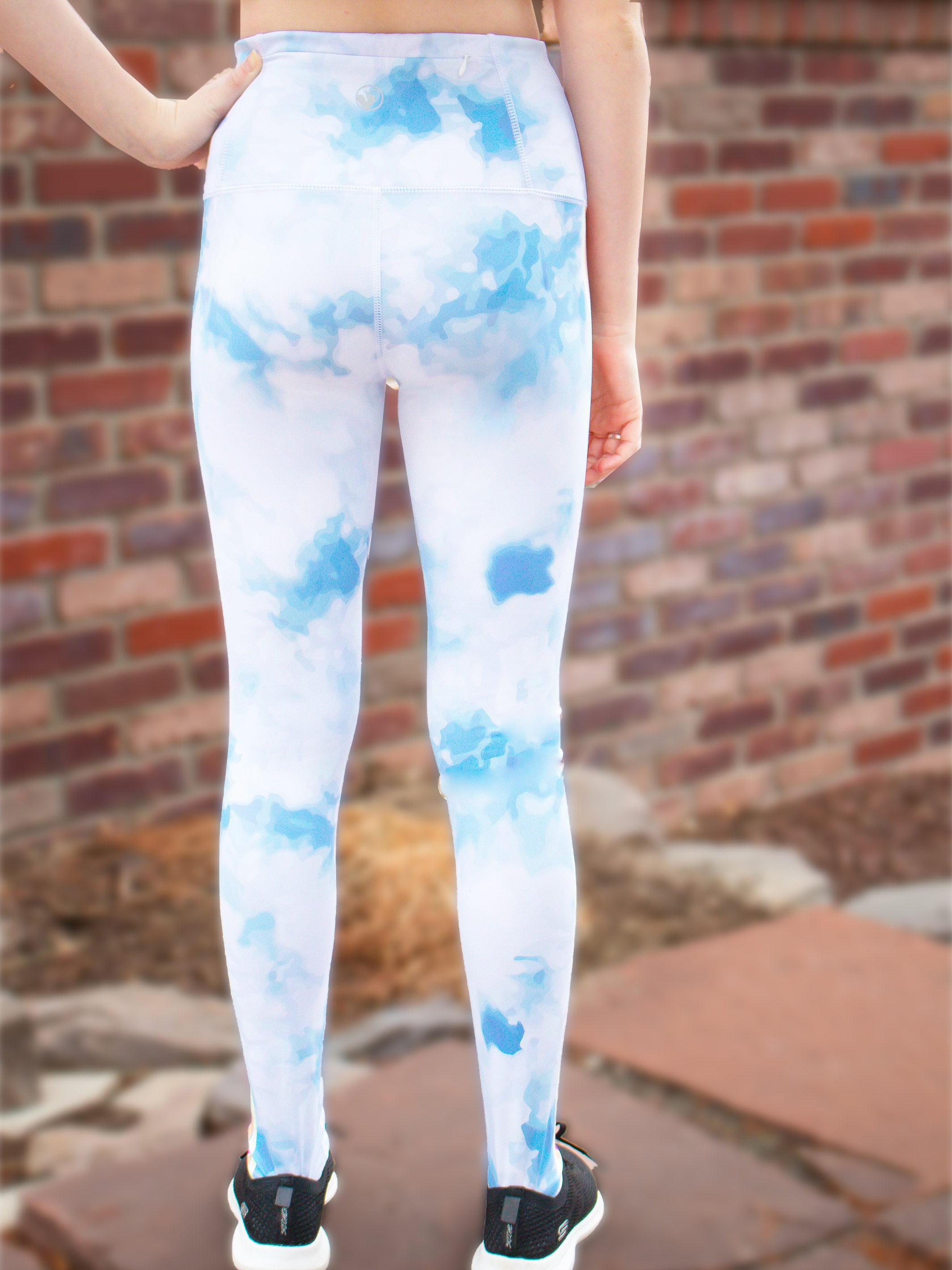 GIRLS HIGH-RISE ACTIVE LEGGINGS - LENNY by Limeapple featuring a vibrant tie-dye print and a comfortable high-waisted design.