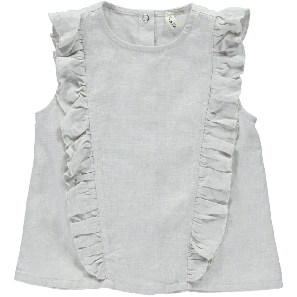 A stylish sleeveless Shirt Tulip Creme made of 100% linen, featuring frills along the front and back with a round neckline and snap closure.