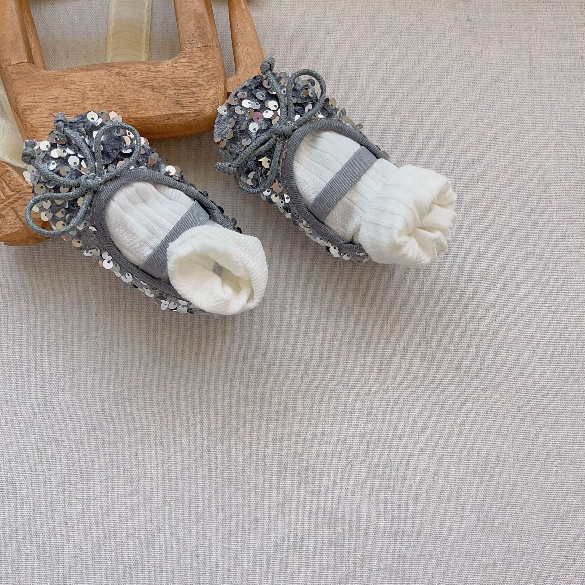 Autumn Baby Girl Sequin Design Toddler Soft-Sole shoes in black, pink, and grey with patchwork design.