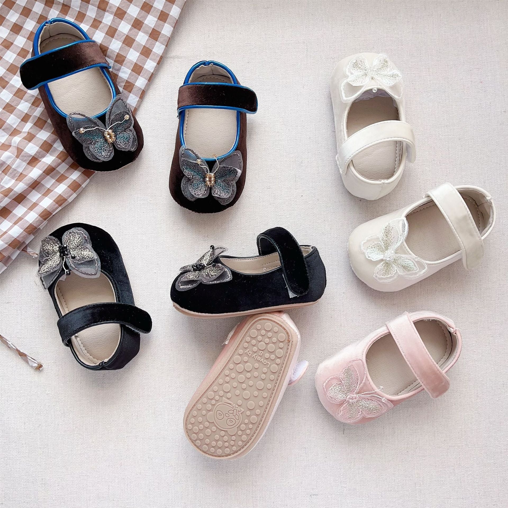 Autumn Baby Girl Tulle Butterfly Soft-Sole Shoes in Black, Pink, Beige, and Brown with anti-slip features.