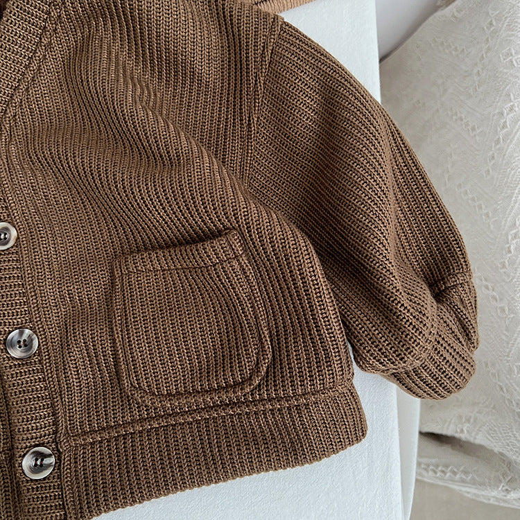 Baby boy and girl solid color thermal jacket with V-neck and single-breasted design in brown, perfect for autumn and winter wear.