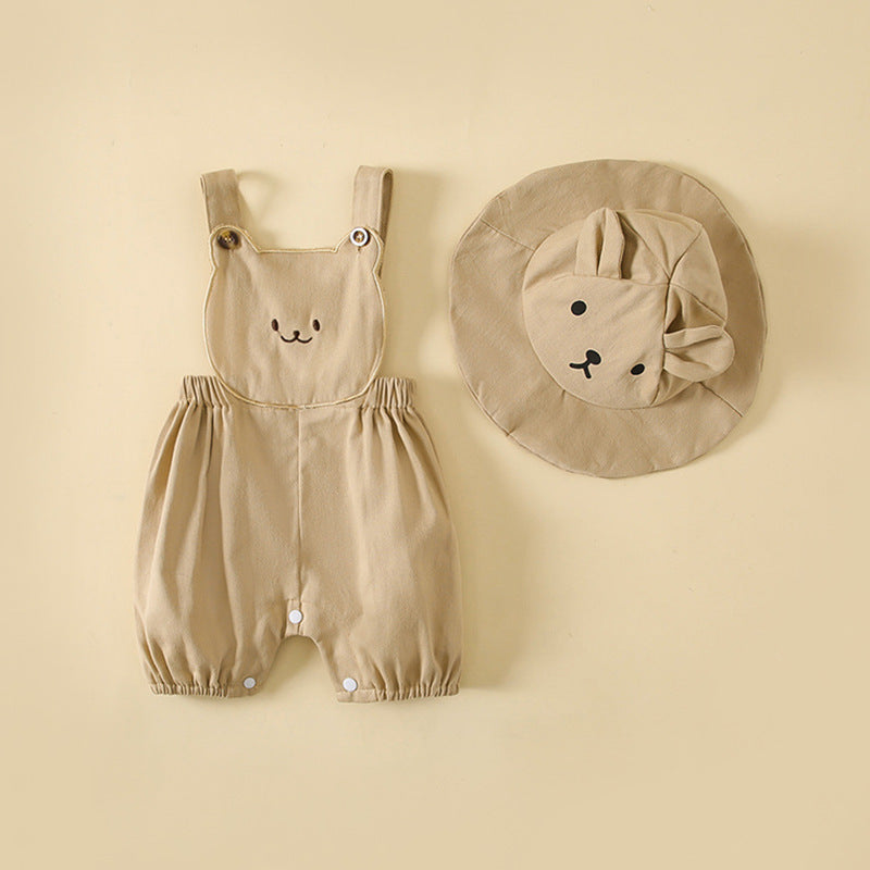 Adorable baby outfit featuring stereoscopic bear design, sleeveless straps, and shorts, perfect for summer wear.