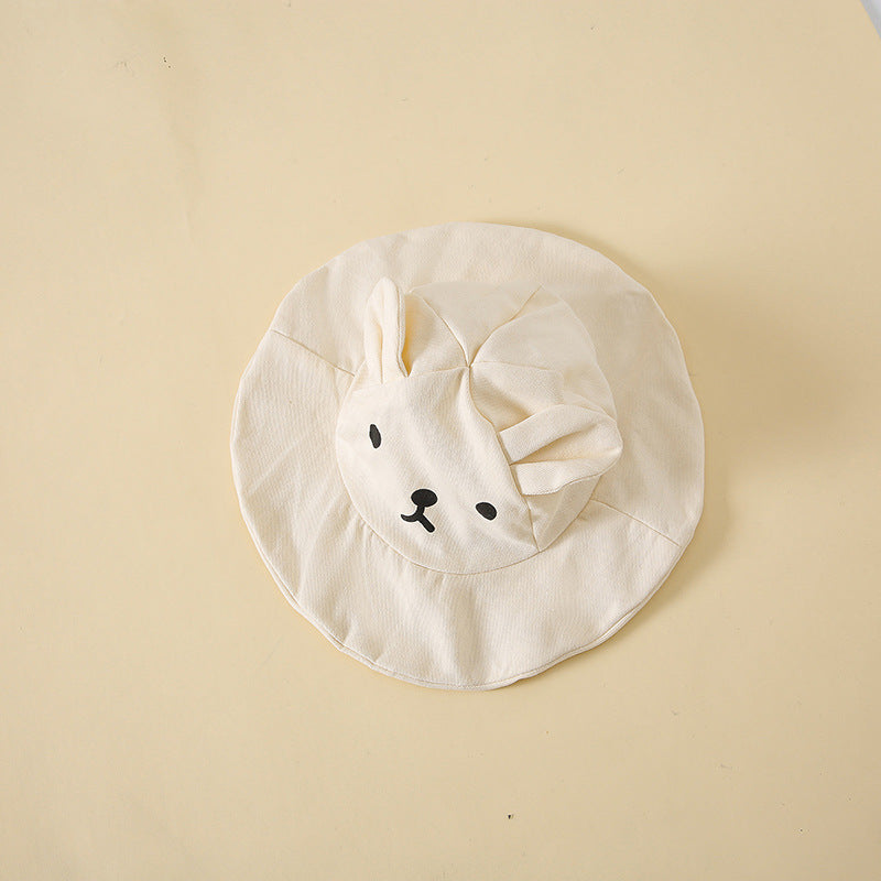 Adorable baby outfit featuring stereoscopic bear design, sleeveless straps, and shorts, perfect for summer wear.