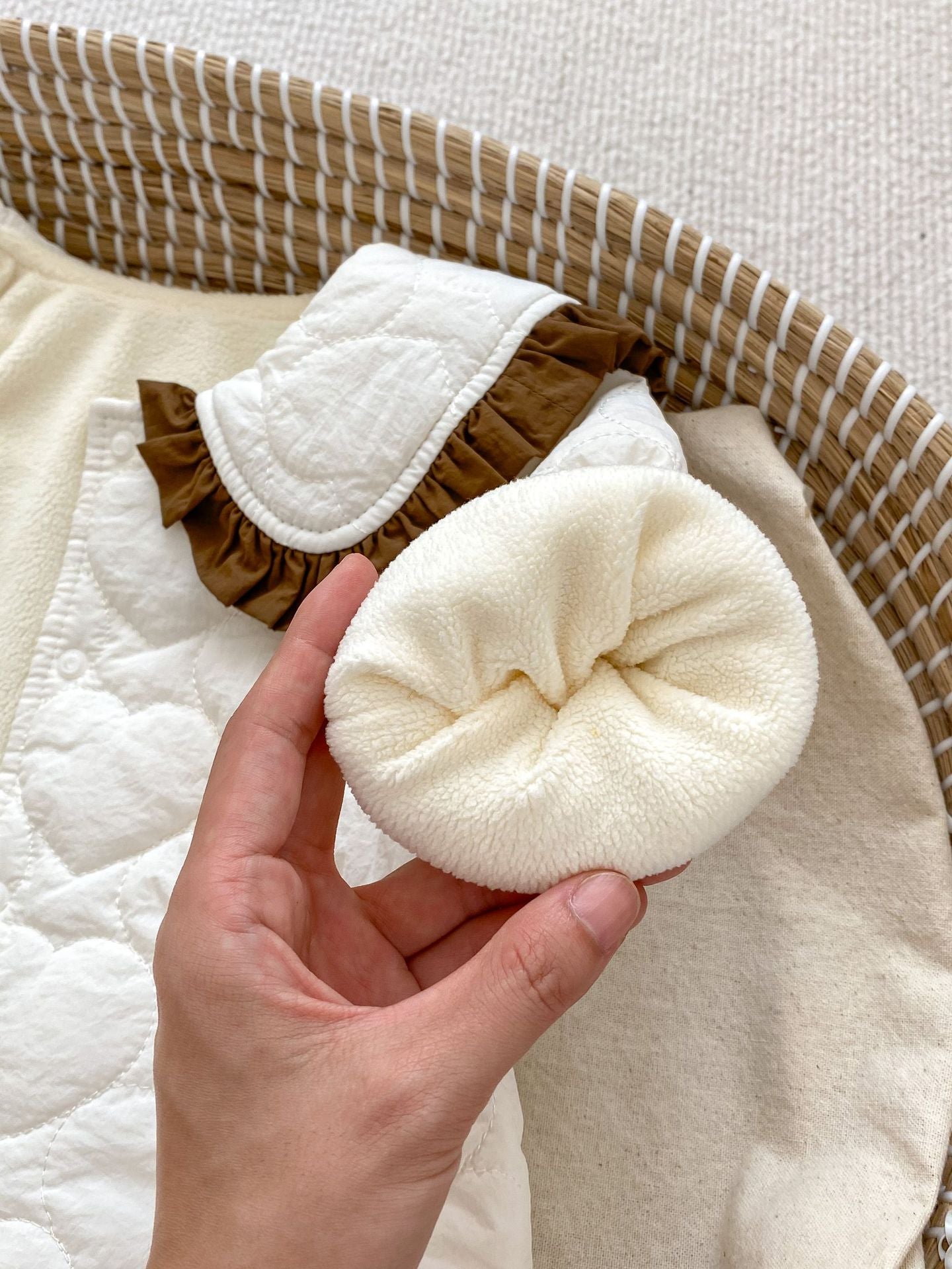 Baby girl beige cardigan coat with bow tie design, thickened long sleeves, perfect for winter wear.