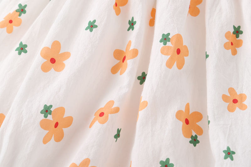 Baby girl floral pattern bow-tie sleeveless onesie in orange with matching sun hat, perfect for summer outings.