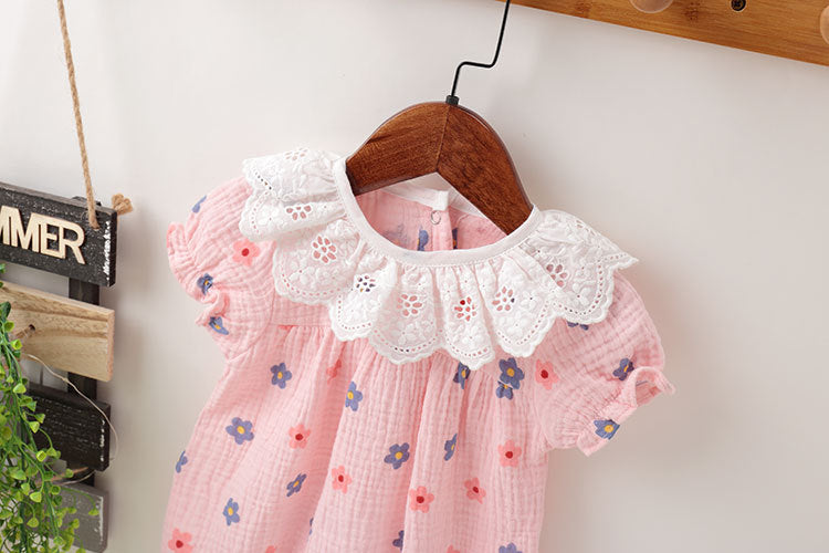 Baby girl floral print onesies with ruffles collar in white and pink, perfect for summer wear.