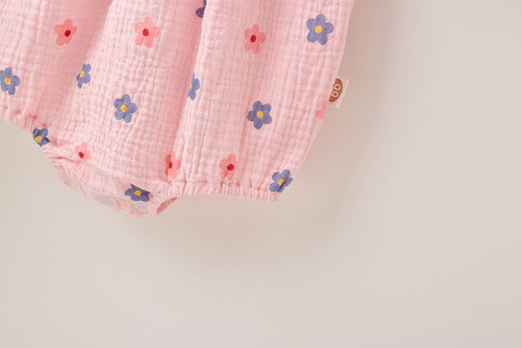 Baby girl floral print onesies with ruffles collar in white and pink, perfect for summer wear.