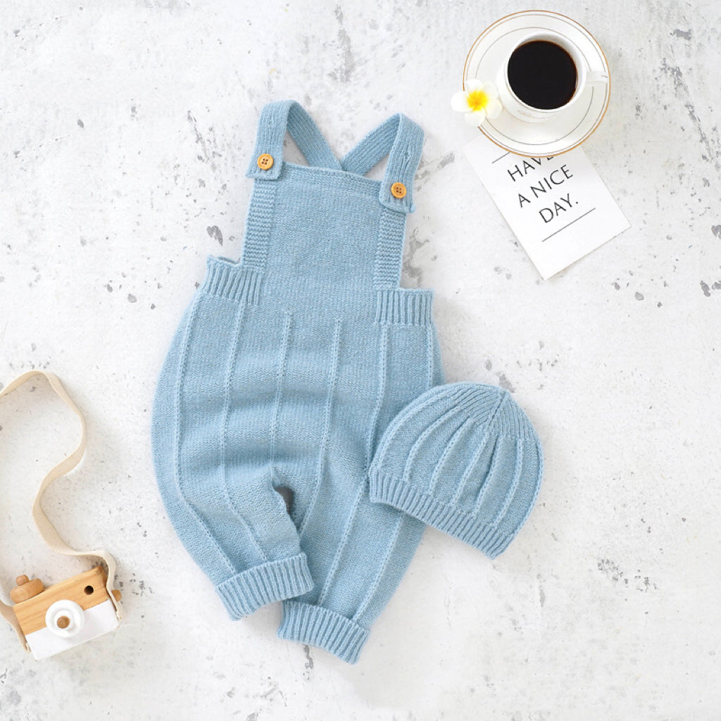 Baby Solid Color Knitted Sling Romper with Hat Sets in red, blue, and grey, featuring ruffles and a cozy design for infants.