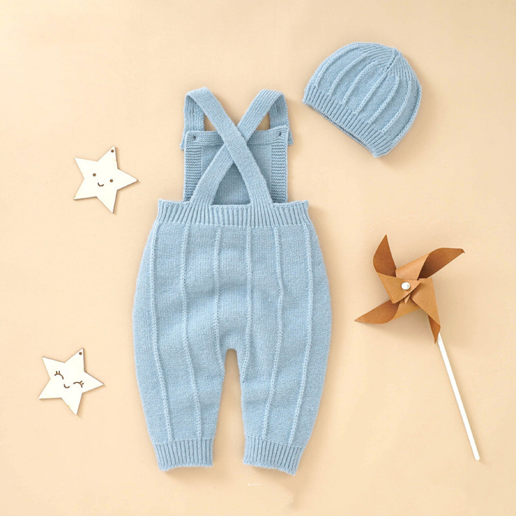 Baby Solid Color Knitted Sling Romper with Hat Sets in red, blue, and grey, featuring ruffles and a cozy design for infants.