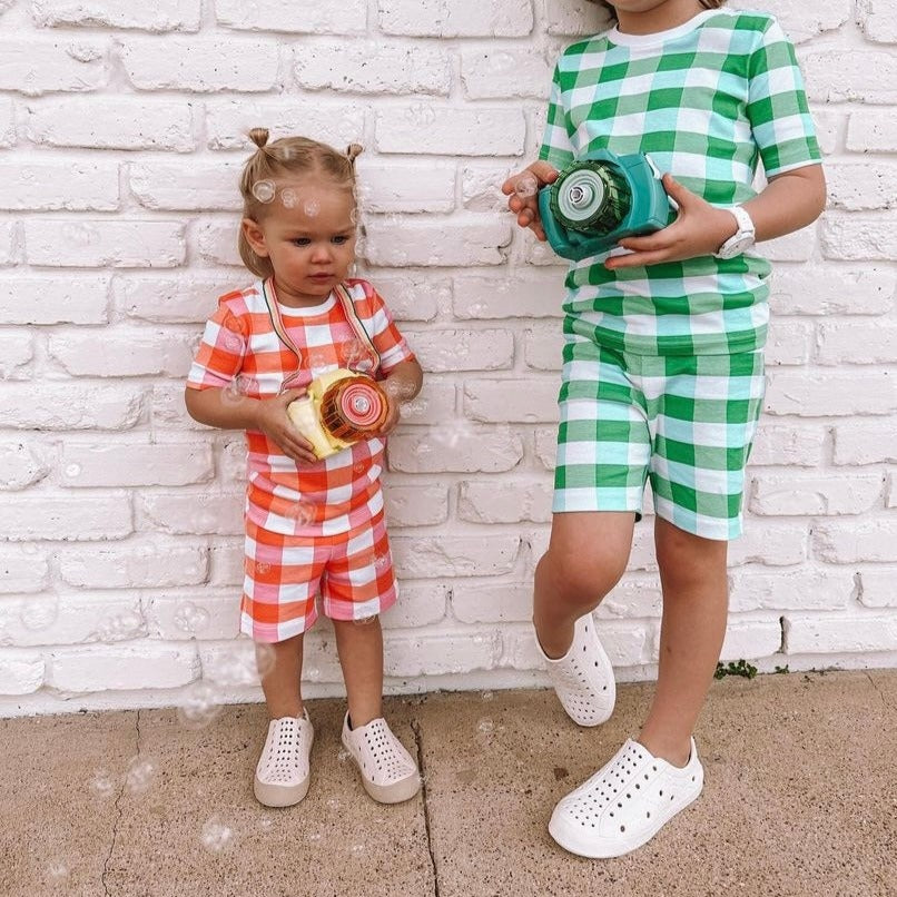 A modern curbside pickup service showcasing a vehicle parked outside a store, ready for order collection.